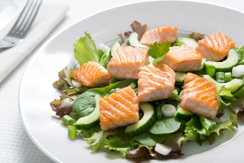 warm salmon salad with caeser dressing
