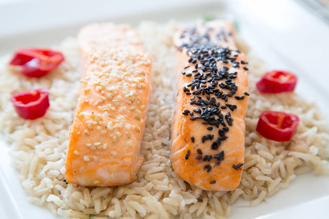 oven roasted salmon with sesame seeds