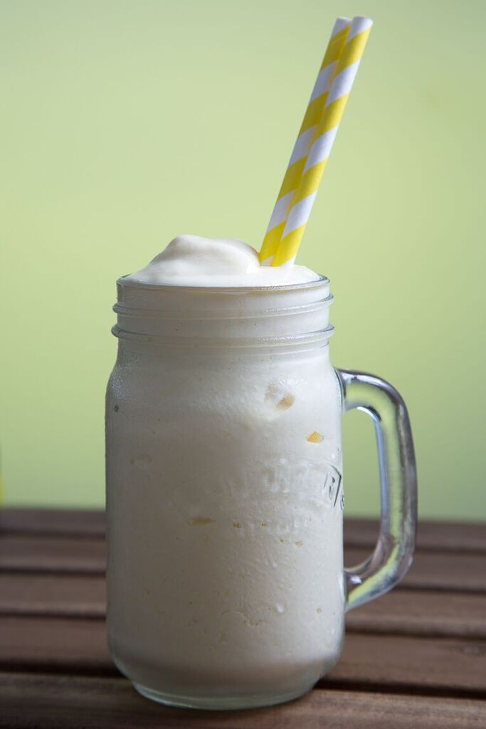 How to make vegan Mango Lassi